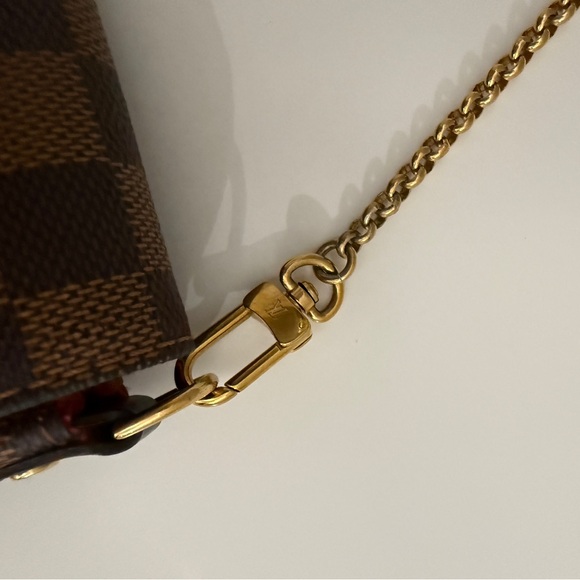 Louis Vuitton Damier Ebene Favorite PM - Picture 13 of 16